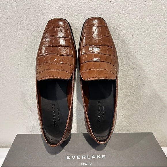 Everlane Shoes - Everlane The 90's Croc-Embossed Loafer - Brown, Size 7, with Original Box
